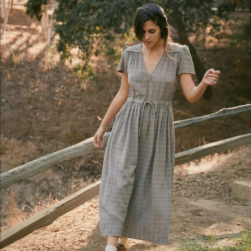 Christy Dawn Dress in Stone Grey Plaid Small NWT